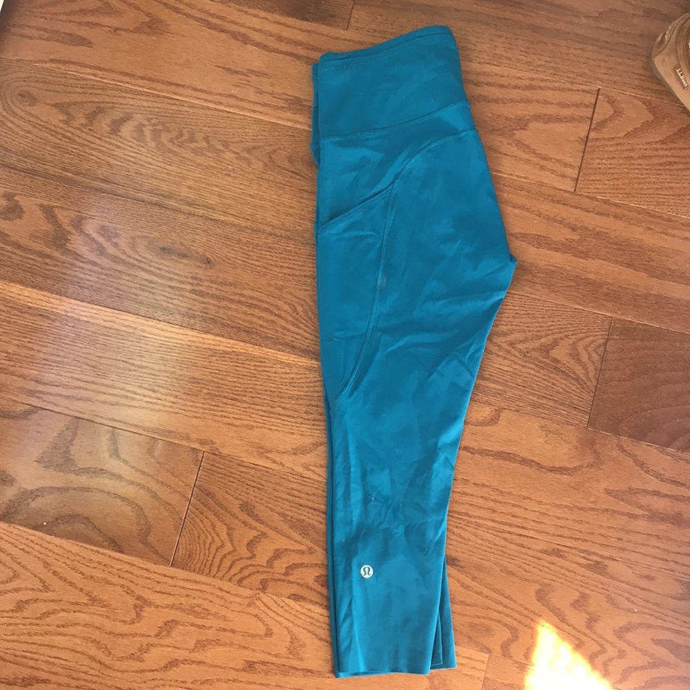 lululemon crops